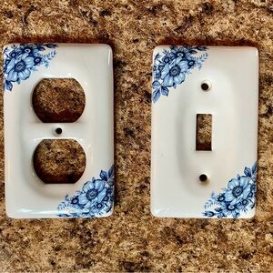 Blue and White Vintage Floral Wall Decor Plates